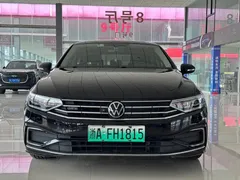 2020 Volkswagen Magotan PHEV GTE Premium, чёрный — фото 1