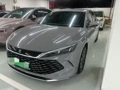 2026 BYD Qin L DM-i 128KM — фото 3