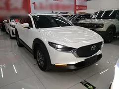2022 Mazda CX-30 2.0L, белый — фото 4