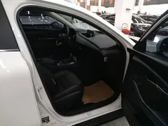 2022 Mazda CX-30 2.0L, белый — фото 25
