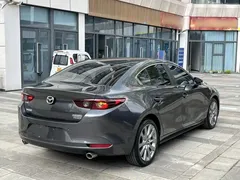 2022 Mazda 3 2.0L AT — фото 7