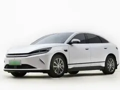 2025 BYD Qin L EV 470km Leading, белый — фото 1