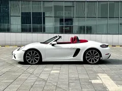 2020 Porsche 718 Boxster 2.0T, белый — фото 15