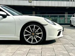 2020 Porsche 718 Boxster 2.0T, белый — фото 16