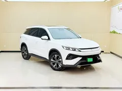2025 BYD Song Pro 2nd Gen DM-i PHEV 115km Excellence, белый — фото 3