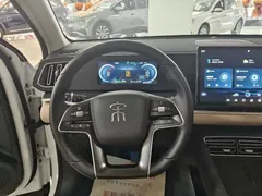 2025 BYD Song Pro 2nd Gen DM-i PHEV 115km Excellence, белый — фото 11