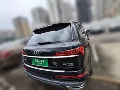 2021 Audi Q7 55 TFSI quattro S line Sport, чёрный — фото 5