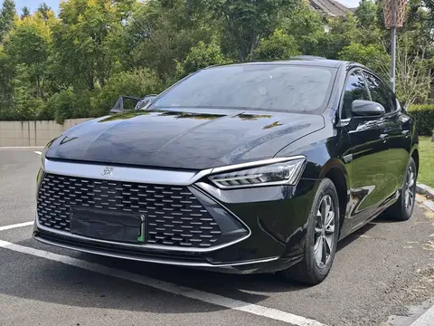 2023 BYD Qin PLUS DM-i 55KM
