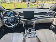 2023 BYD Qin PLUS DM-i 55KM, чёрный — фото 7
