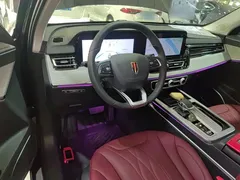 2025 Hongqi HS5 2.0T Pro, чёрный — фото 10