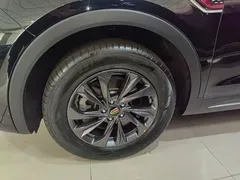 2025 Hongqi HS5 2.0T Pro, чёрный — фото 23