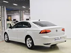 2021 Volkswagen Lamando 230TSI DSG Fashion, белый — фото 5