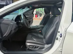 2022 Toyota Avalon 2.5L XLE, белый — фото 13