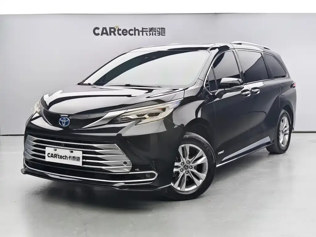 2021 Toyota Sienna 2.5L Hybrid Platinum
