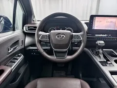 2021 Toyota Sienna 2.5L Hybrid Platinum, чёрный — фото 14