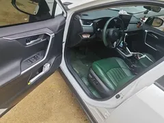 2022 Toyota Wildlander 2.5L E-CVT PLUS, белый — фото 12