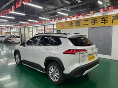 2022 Toyota Corolla Cross 2.0L Pioneer, белый — фото 10