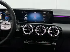 2022 Mercedes-Benz A-Class A 200 L Sport Sedan Fashion, белый — фото 17