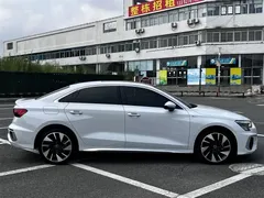 2022 Audi A3L Limousine 35 TFSI Fashion Sport, белый — фото 8