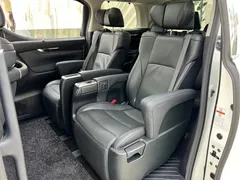 2021 Toyota Vellfire 2.5L HV, белый — фото 15