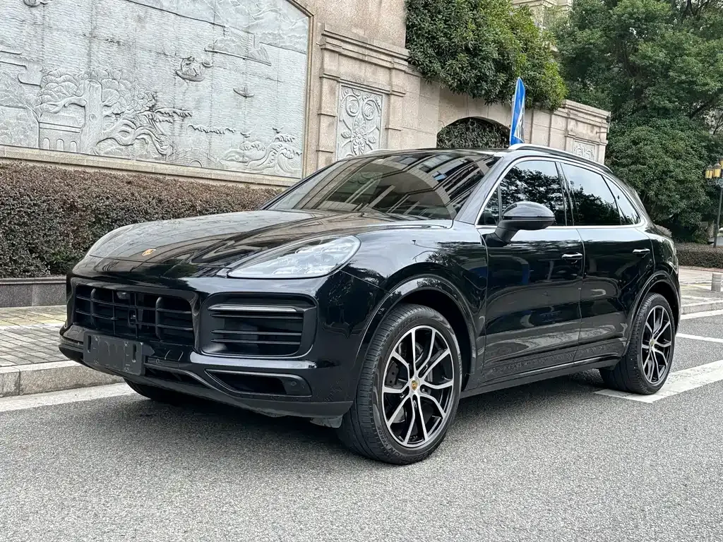 2023 Porsche Cayenne S 2.9T