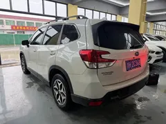 2022 Subaru Forester 2.0i AWD EyeSight, белый — фото 9