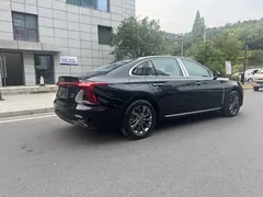 2026 Hongqi H5 1.5T DCT Pro, чёрный — фото 5