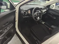 2022 Nissan Kicks 1.5L CVT XL, белый — фото 16
