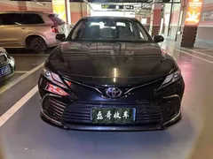 2021 Toyota Camry 2.5G, чёрный — фото 2