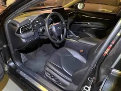 2021 Toyota Camry 2.5G, чёрный — фото 3