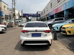 2022 Toyota Levin Hybrid 1.8H E-CVT Luxury, белый — фото 5