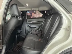 2021 Mazda CX-30 2.0L AT, белый — фото 5