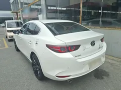 2022 Mazda 3 2.0L, белый — фото 5