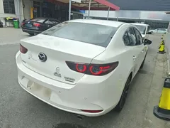 2022 Mazda 3 2.0L, белый — фото 7
