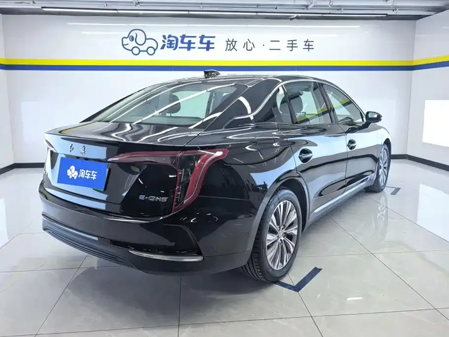 2024 Hongqi E-QM5 EV 500km Travel