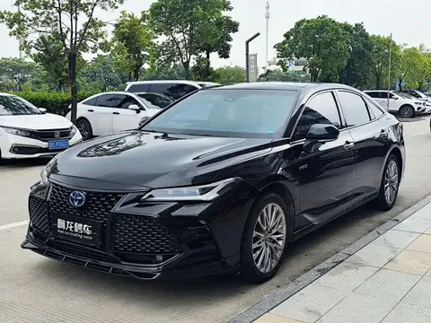 2022 Toyota Avalon 2.5L XLE