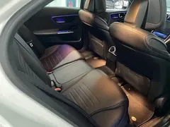 2022 Mercedes-Benz C-Class C 200 L Sport, белый — фото 10