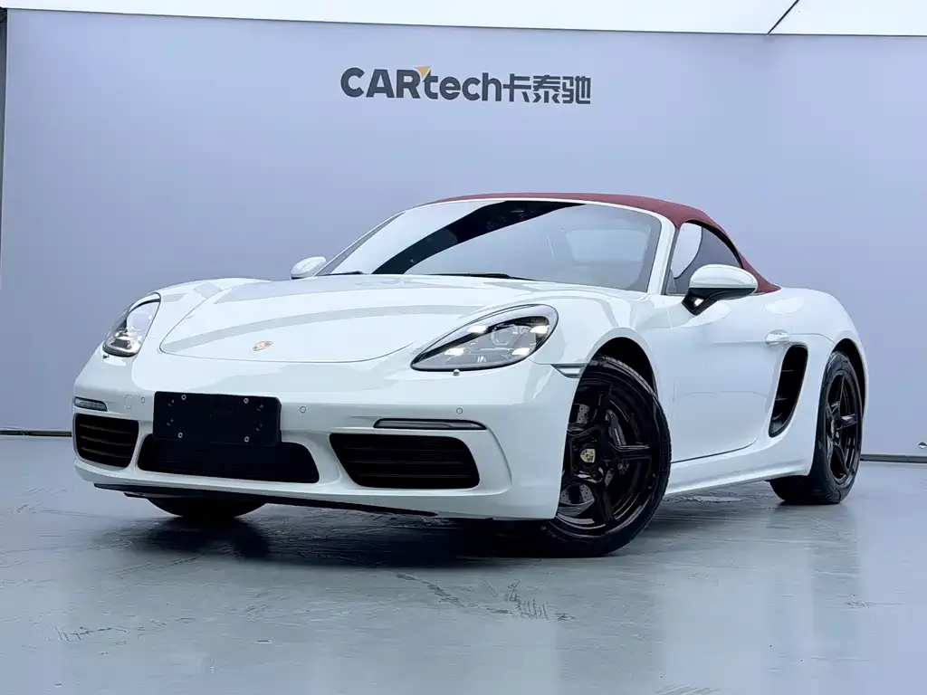2022 Porsche 718 Boxster 2.0T