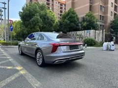 2023 Hongqi H5 2.0T — фото 12