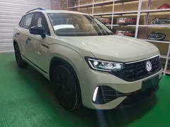 2023 Volkswagen Tayron 380TSI 4WD R-Line, белый — фото 3