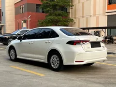 2019 Toyota Corolla 1.2T S-CVT GL, белый — фото 3