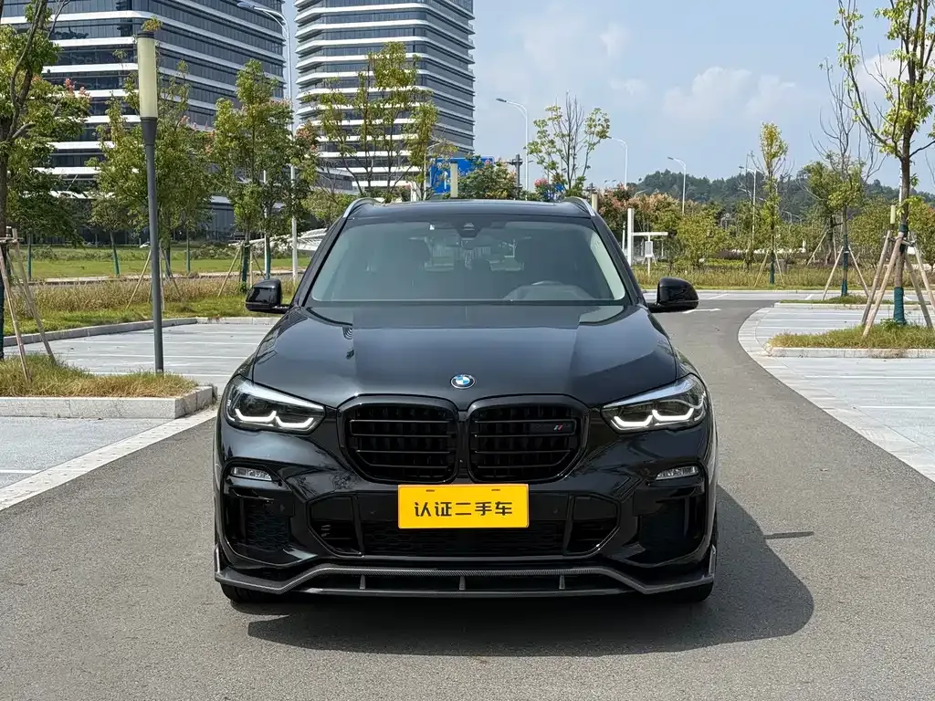 2021 BMW X5 M Sport Package