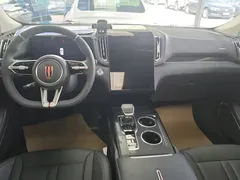 2024 Hongqi HS3 1.5T, чёрный — фото 8