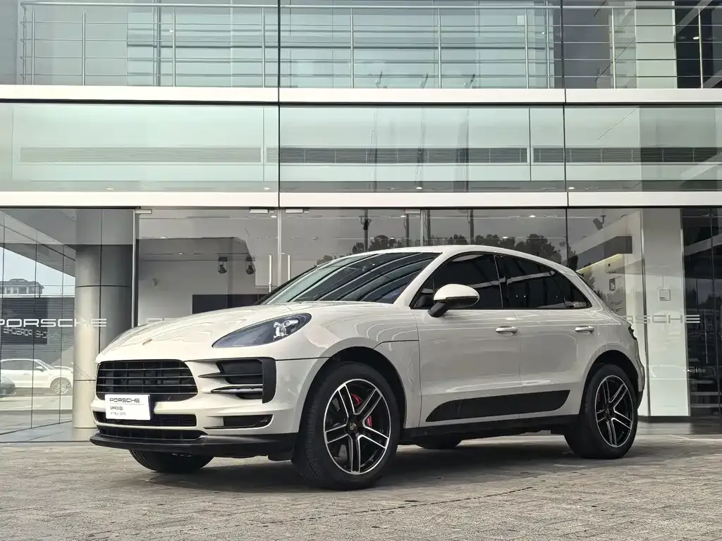 2021 Porsche Macan 2.0T