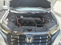 2024 Honda Elysion 2.0L e:HEV, белый — фото 10