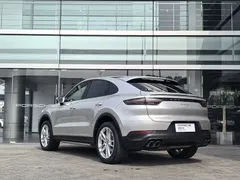 2023 Porsche Cayenne Coupé 3.0T — фото 6