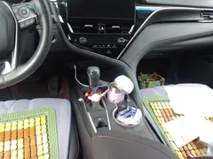 2021 Toyota Camry 2.0G Luxury, белый — фото 16