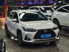 2022 Toyota Yaris L Zhixuan X 1.5L CVT PLUS, белый — фото 3