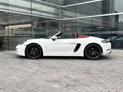 2022 Porsche 718 Boxster 2.0T, белый — фото 5
