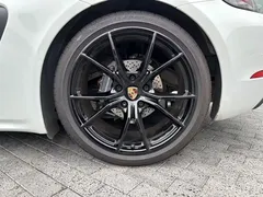 2022 Porsche 718 Boxster 2.0T, белый — фото 7